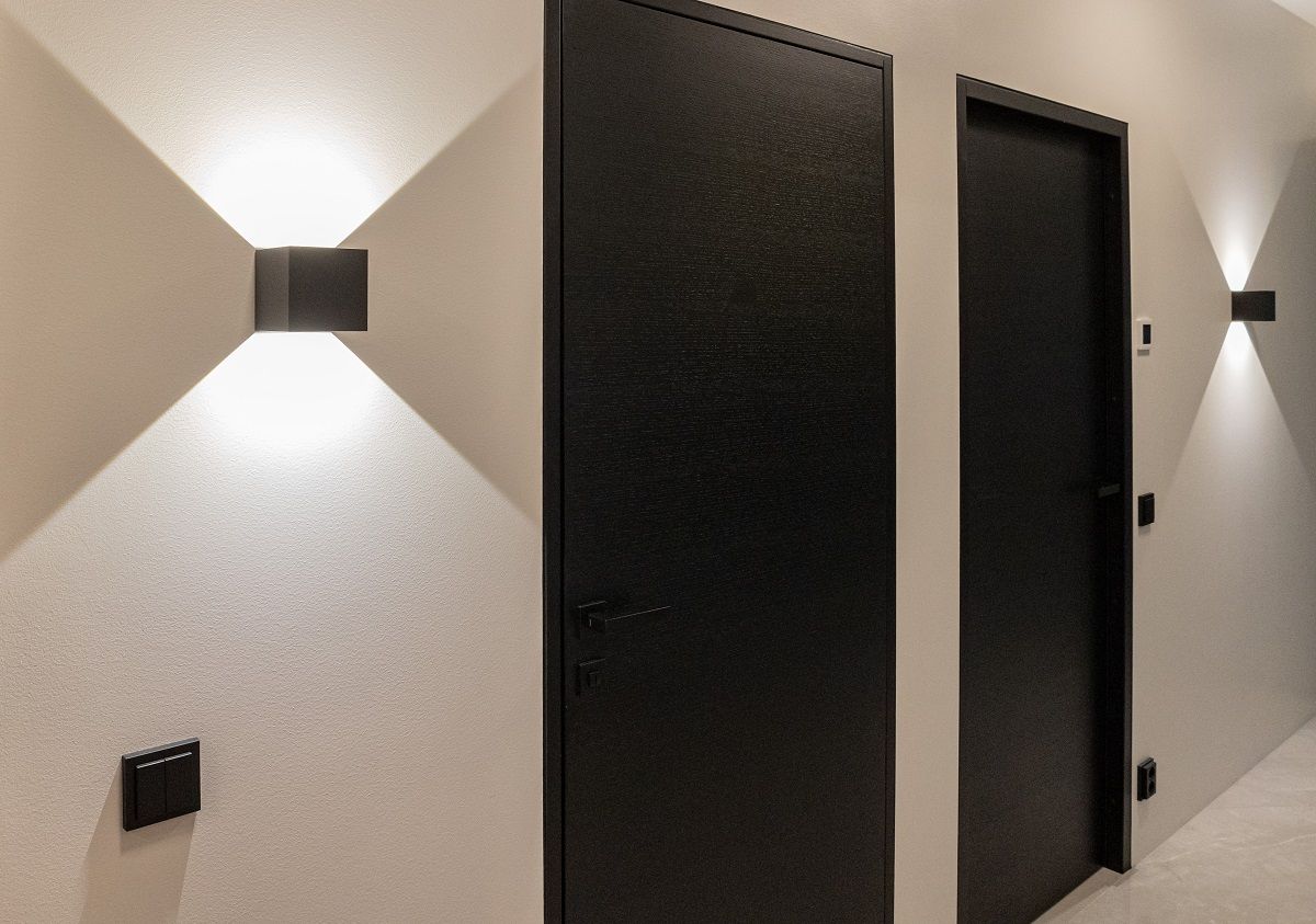 Adding interest to a corridor with a light pattern, wall-mounted dimmable FUNK luminaires